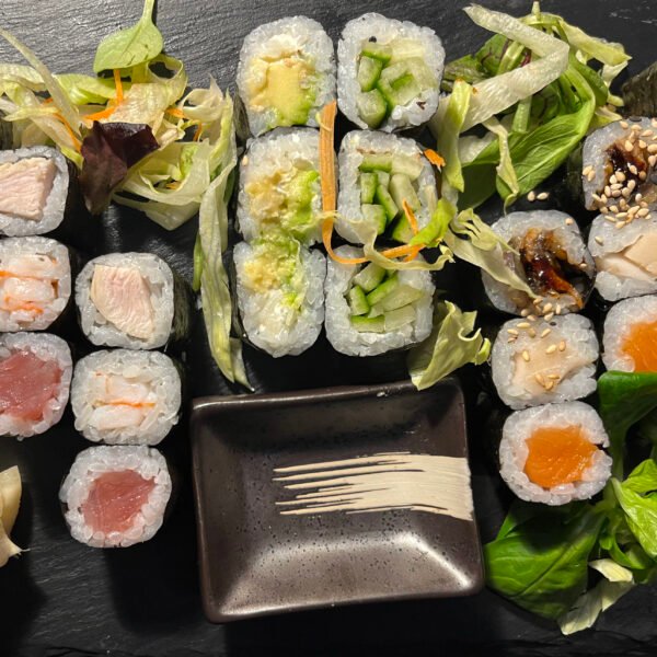 Maki Love Sushi Menu